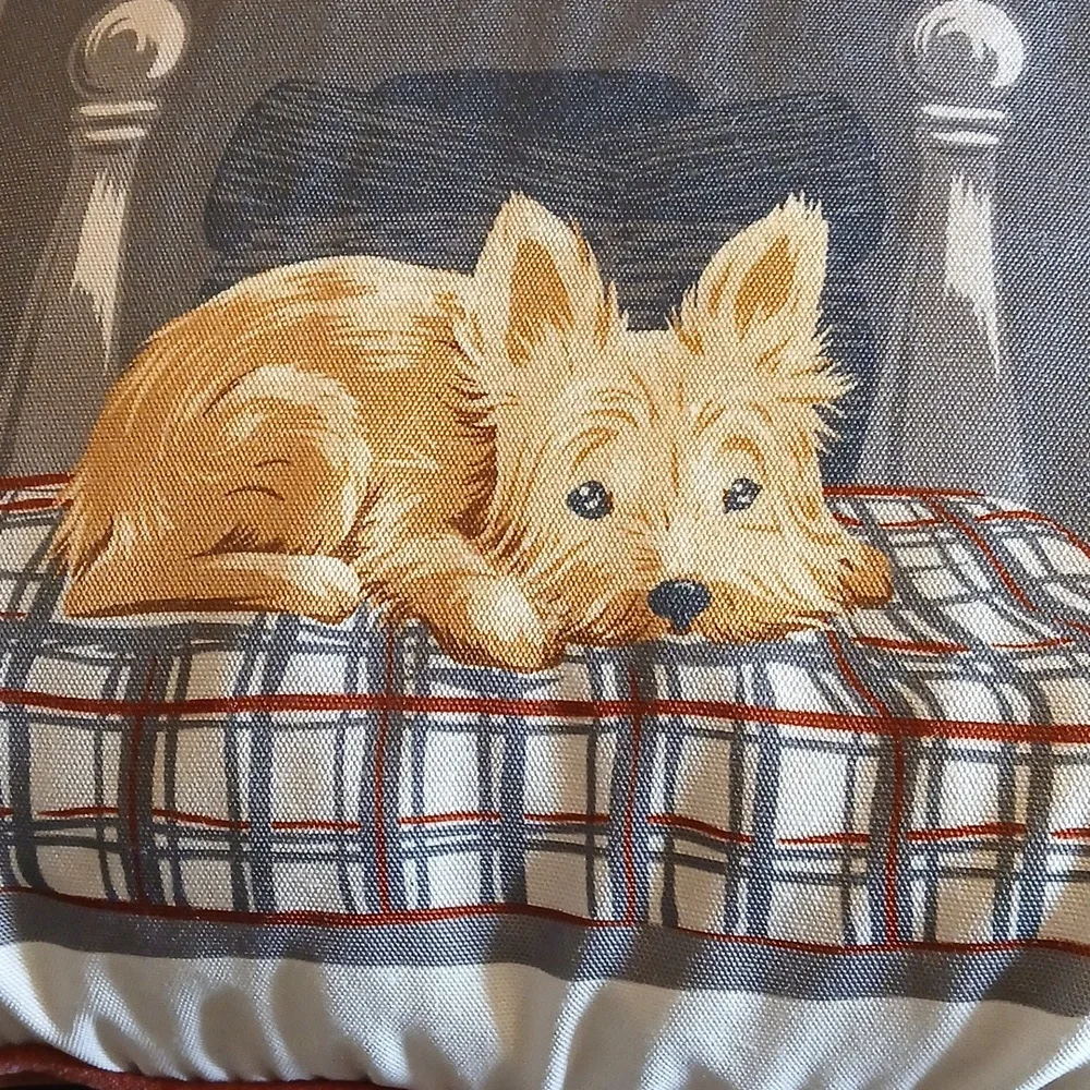 Humane Society Large Christmas Puppy And Stockings Pillow 17x17